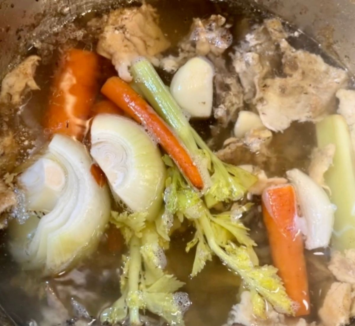 The Best Organic Whole Chicken Bone Broth Recipe - Meals With Maria
